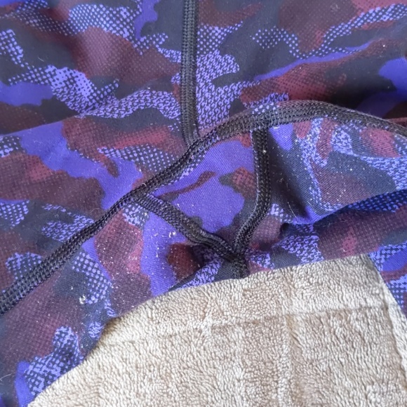 Lululemon Winder Under - Picture 4 of 4
